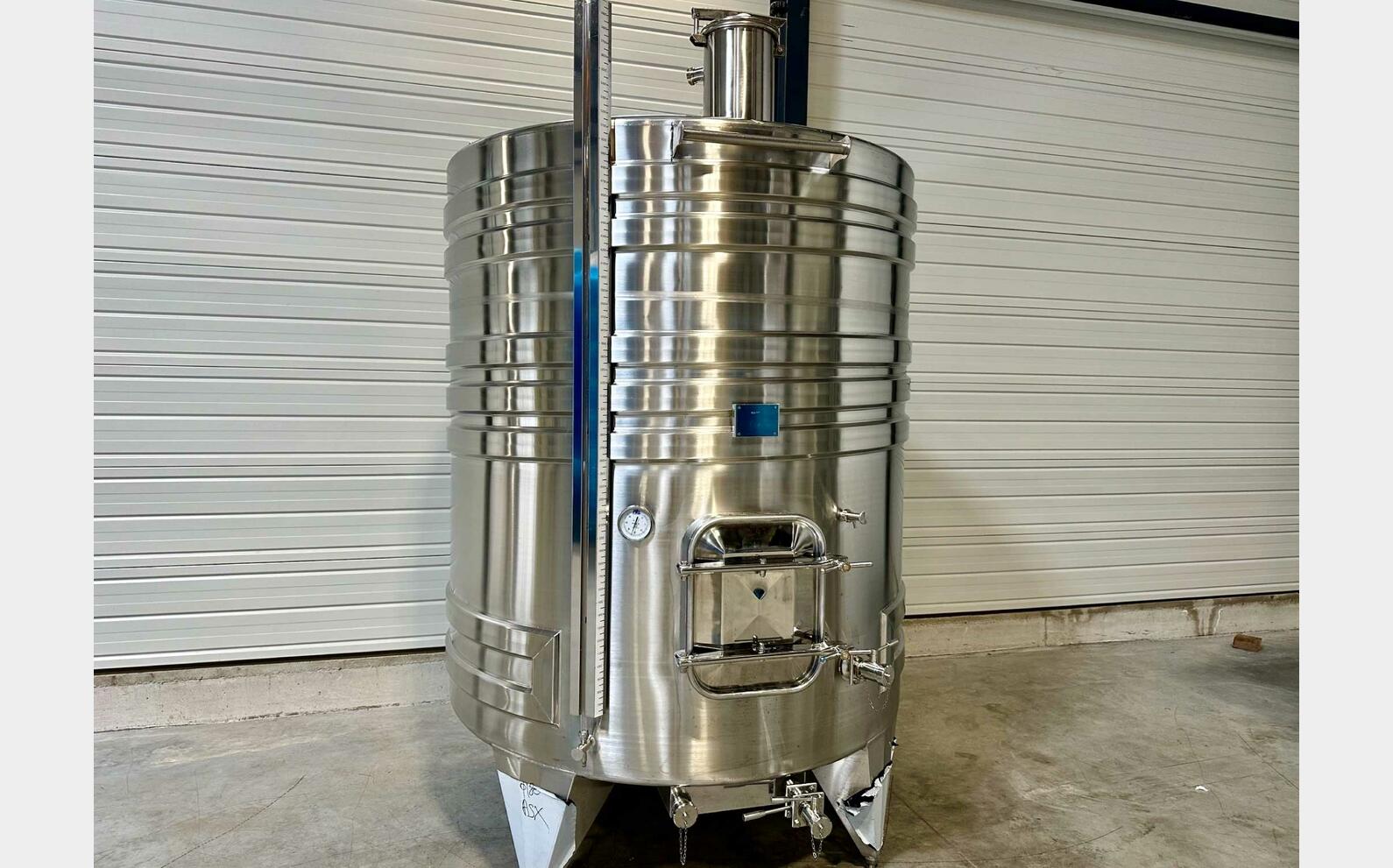 316L ss tank - Coil circuit 53.2 HL (5 320 litres) ARSILAC