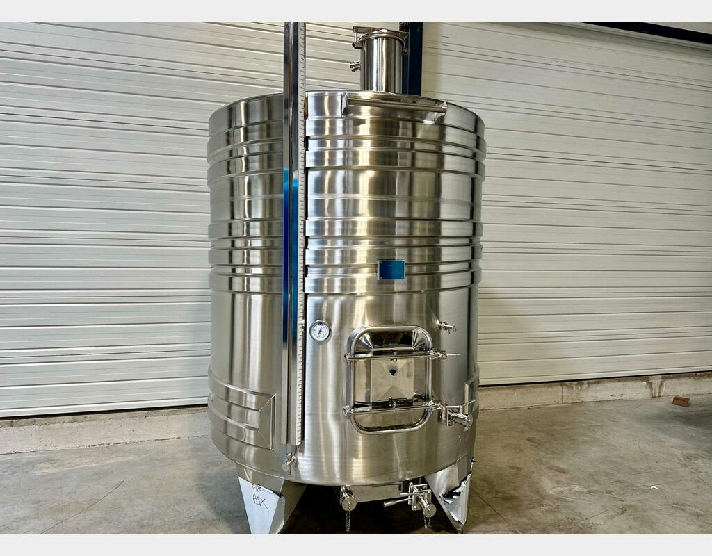 316L ss tank - Coil circuit 53.2 HL (5 320 litres) ARSILAC