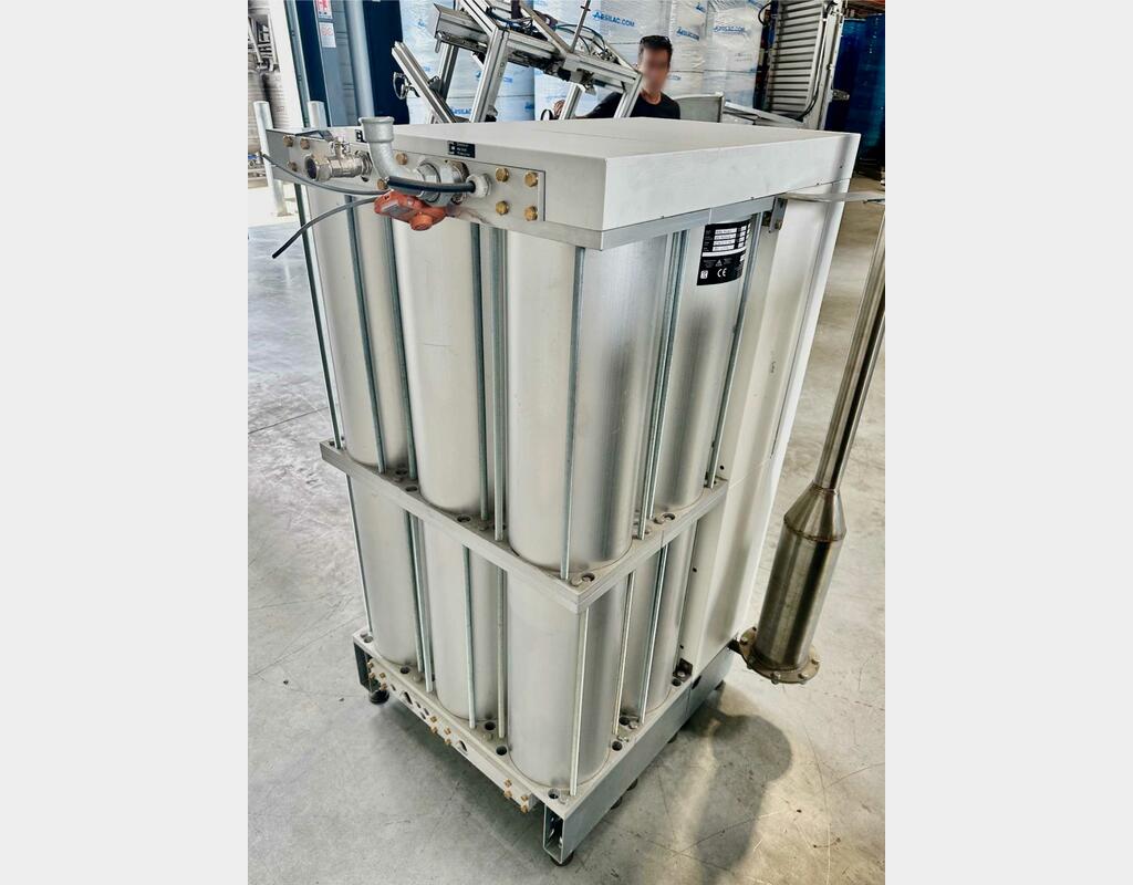 Nitrogen generator - Output pressure 12 bar.g max