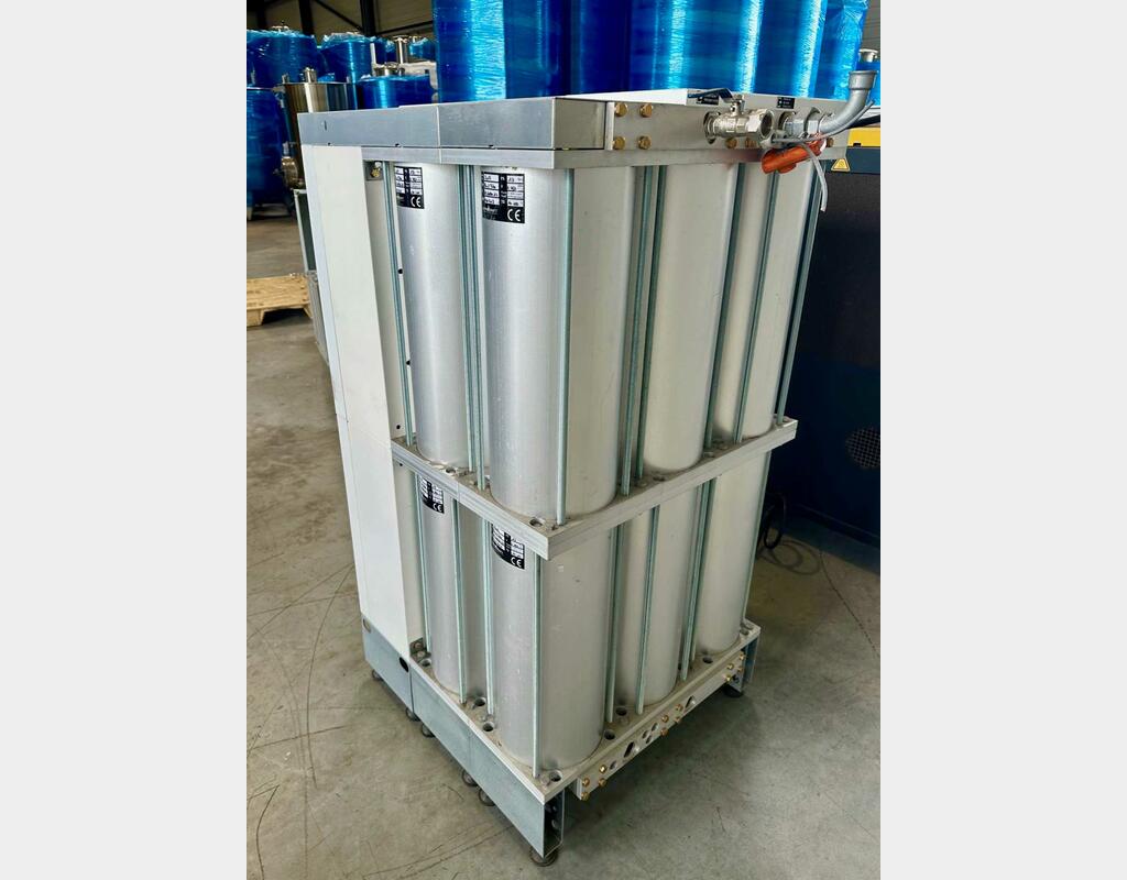 Nitrogen generator - Output pressure 12 bar.g max