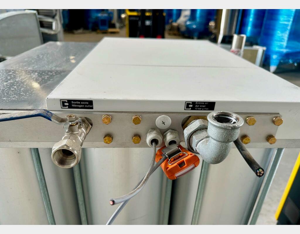 Nitrogen generator - Output pressure 12 bar.g max