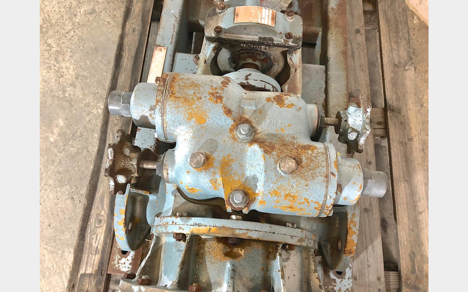 Pompe piston excentr&eacute; PU0118
