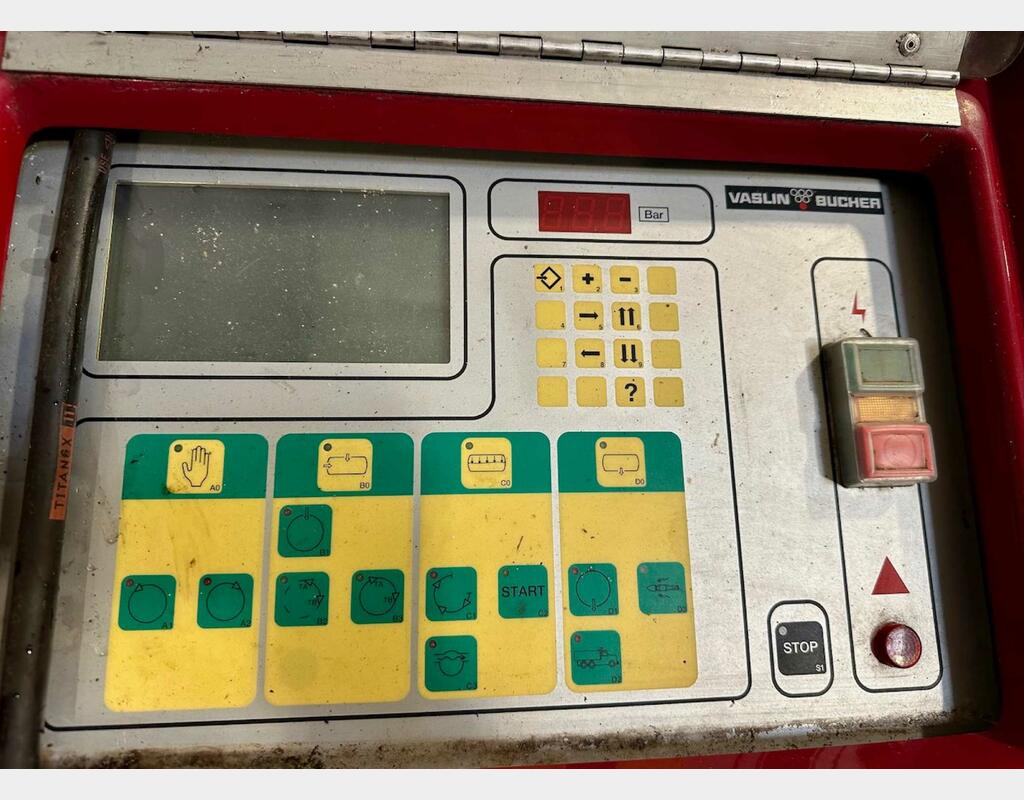 RPF50 pneumatic press - Closed cage