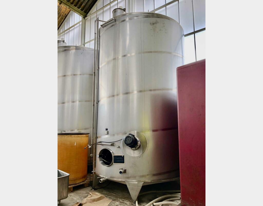  304 ss tank - Agitator 300 HL (30,000 litres) ARTINOX