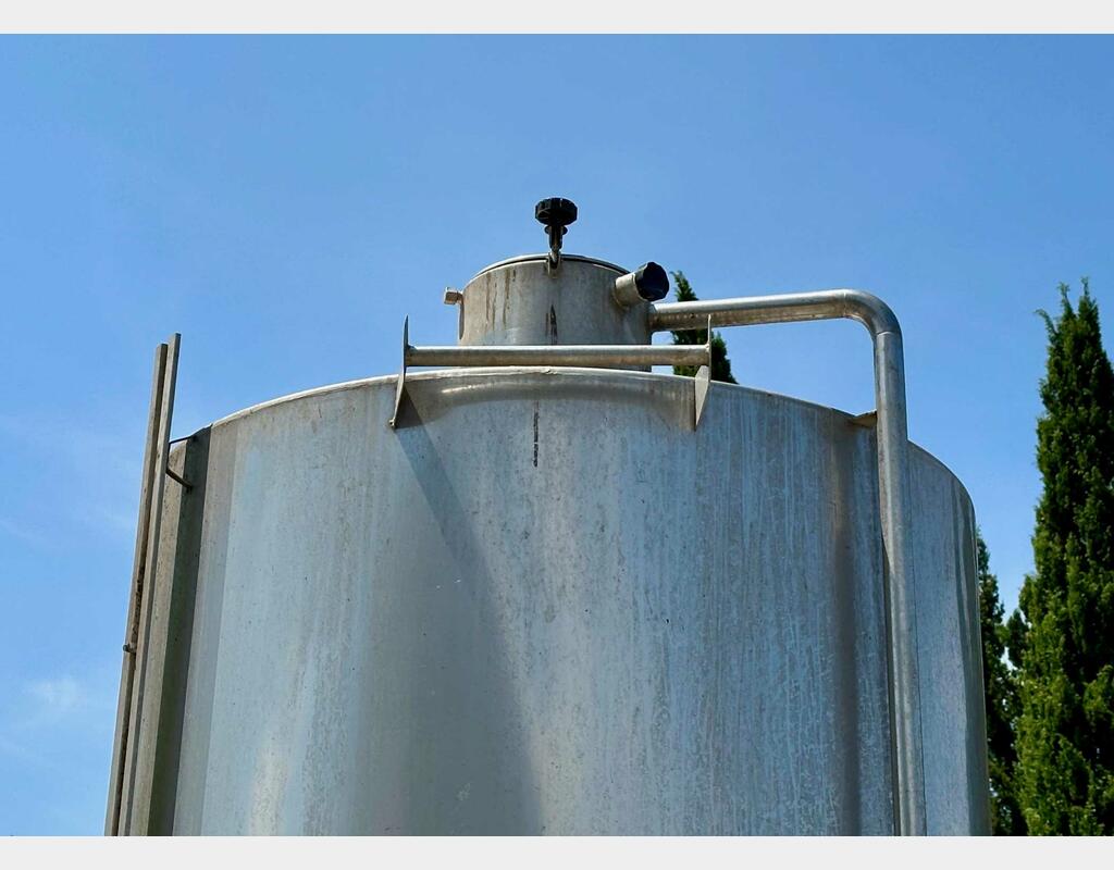 Cuve inox 316 - Fond conique sur pieds