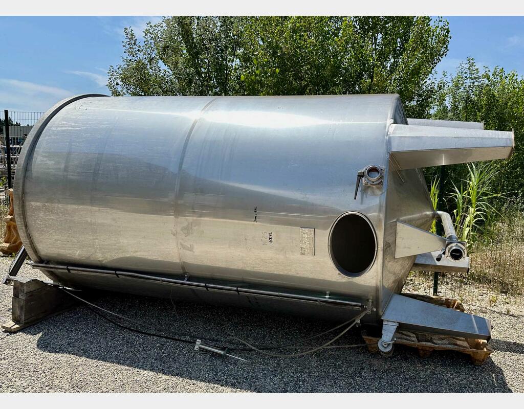 316 stainless steel tank with floating cap - Conical bottom on feet