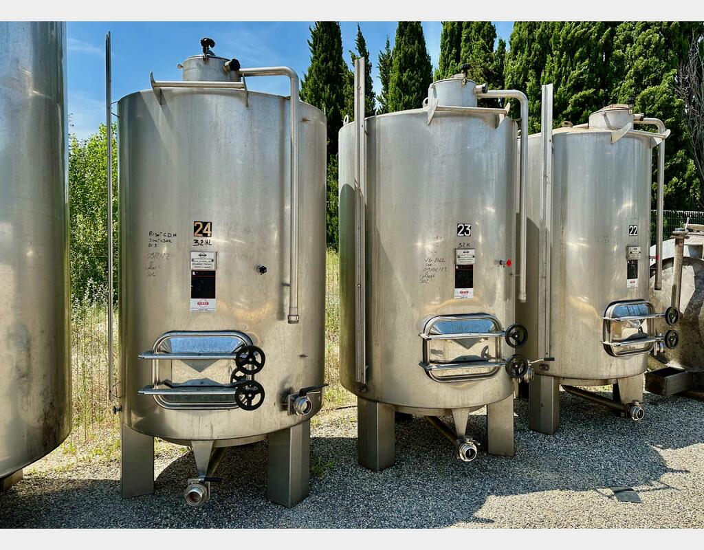Cuve inox 316 - Fond conique 30 HL (3 000 litres) CIDEC