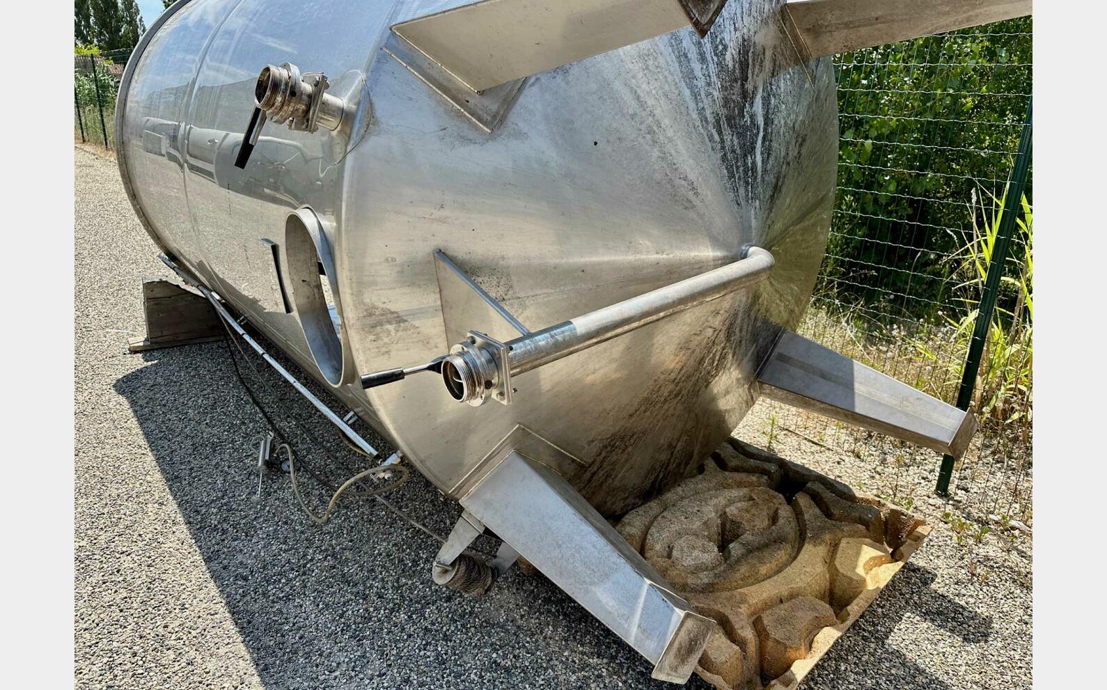 Cuve inox 316 - Chapeau flottant 100 HL (10 000 litres) HERPASA