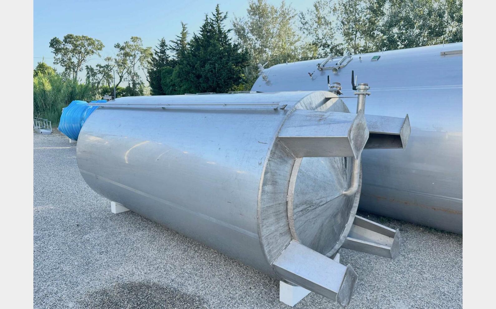 Cuve inox 316 - Fond conique 130 HL (13 000 litres) CIDEC
