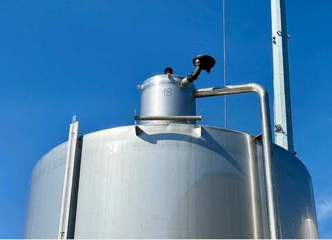 316 stainless steel tank - Conical bottom on feet
