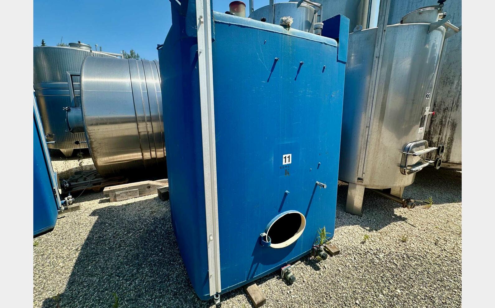 Coated steel tank 65 HL (6,500 litres)