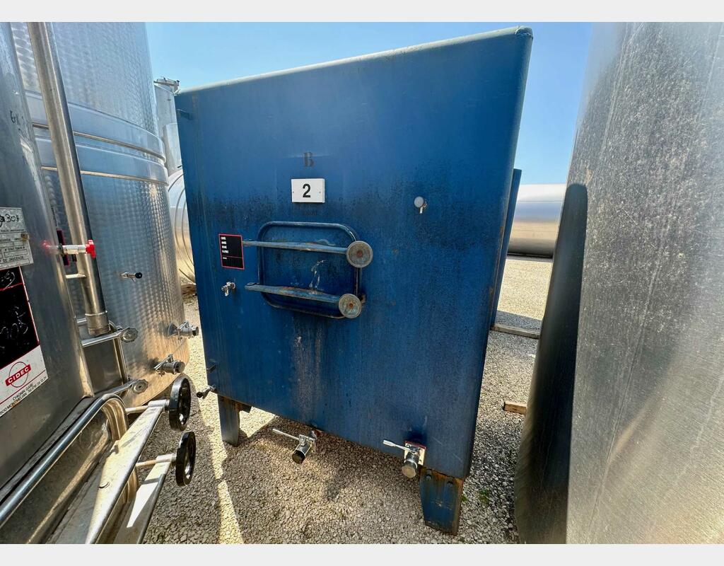 Cuve acier rev&ecirc;tu 101 HL (10 200 litres)