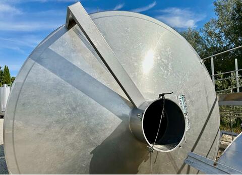 Stainless steel tank 300 HL (30 000 litres)