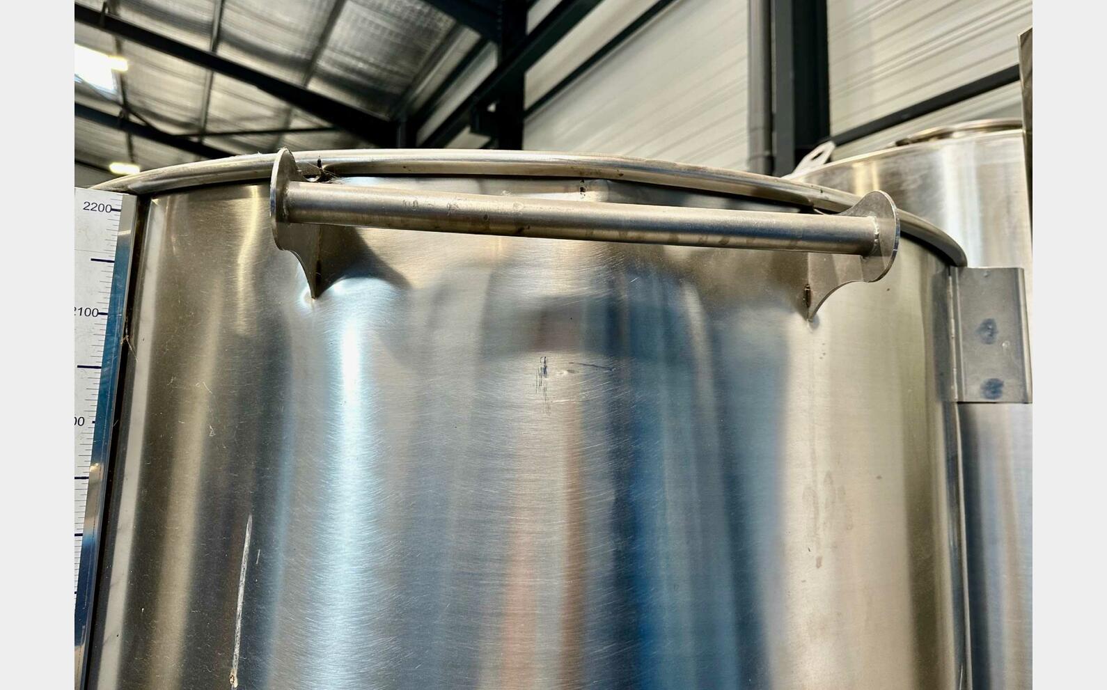 Cuve inox 304 - Chapeau flottant 21.3 HL (2 135 litres) ARSILAC