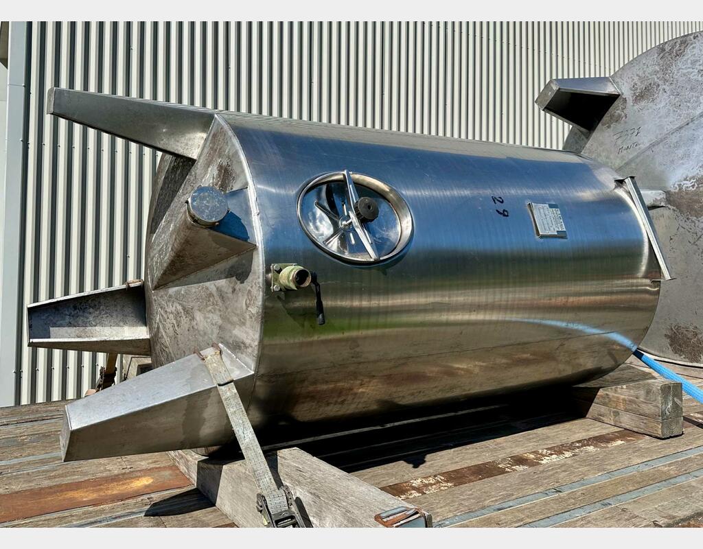 Cuve inox - Sur pieds 26 HL (2 600 litres) CTM