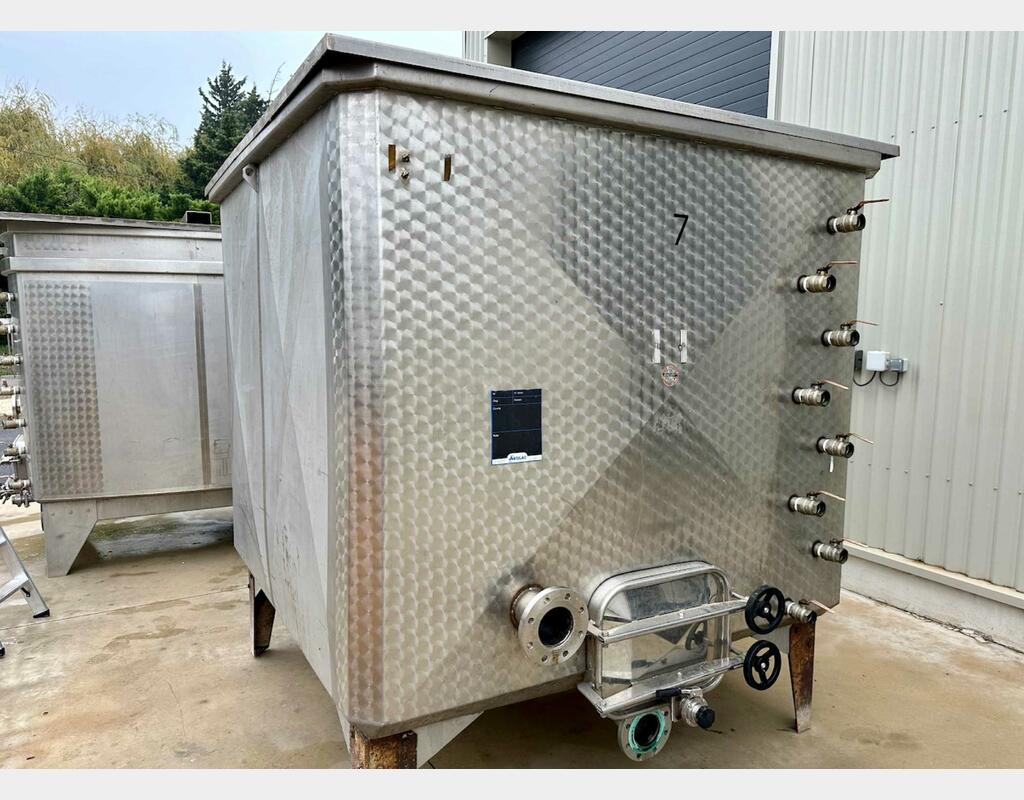 Cuve inox 304 - Rectangulaire 70 HL (7 000 litres) BRESSANE