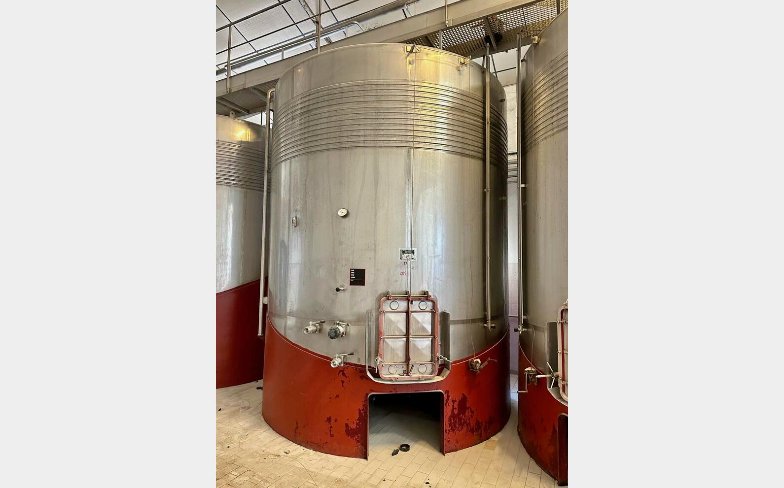 304 ss tank - Temperature-controlled 289 HL (28 900 litres) VAUTIER