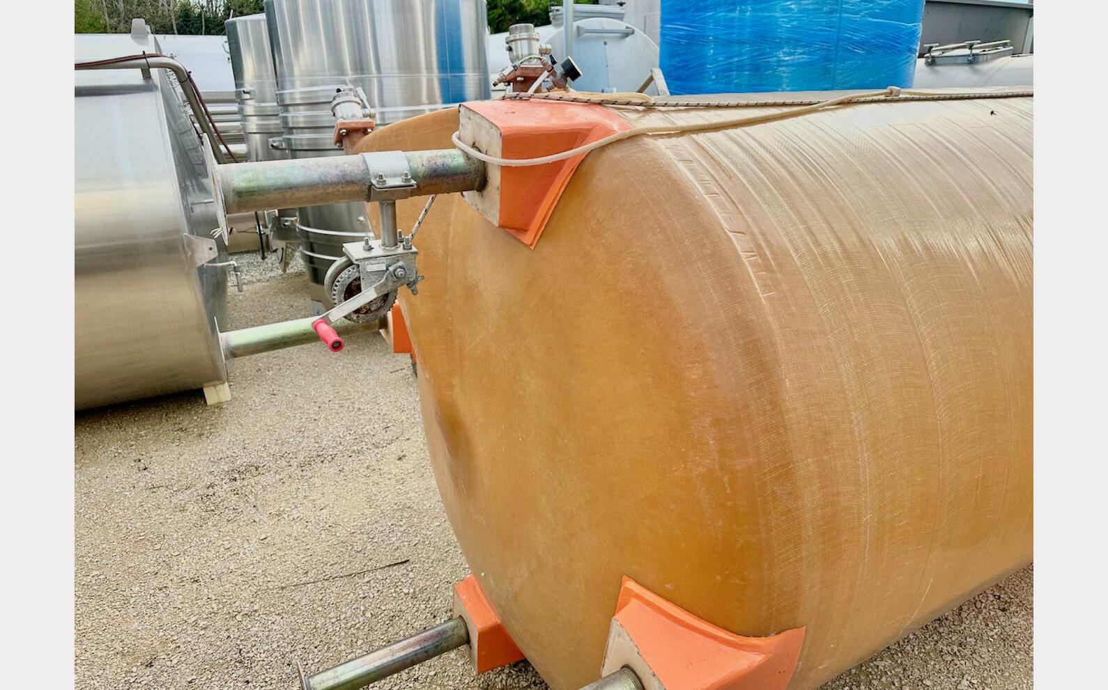 Cuve fibre - Chapeau flottant 100 HL (10 000 litres) VETRORESINA TOSCANA SNC