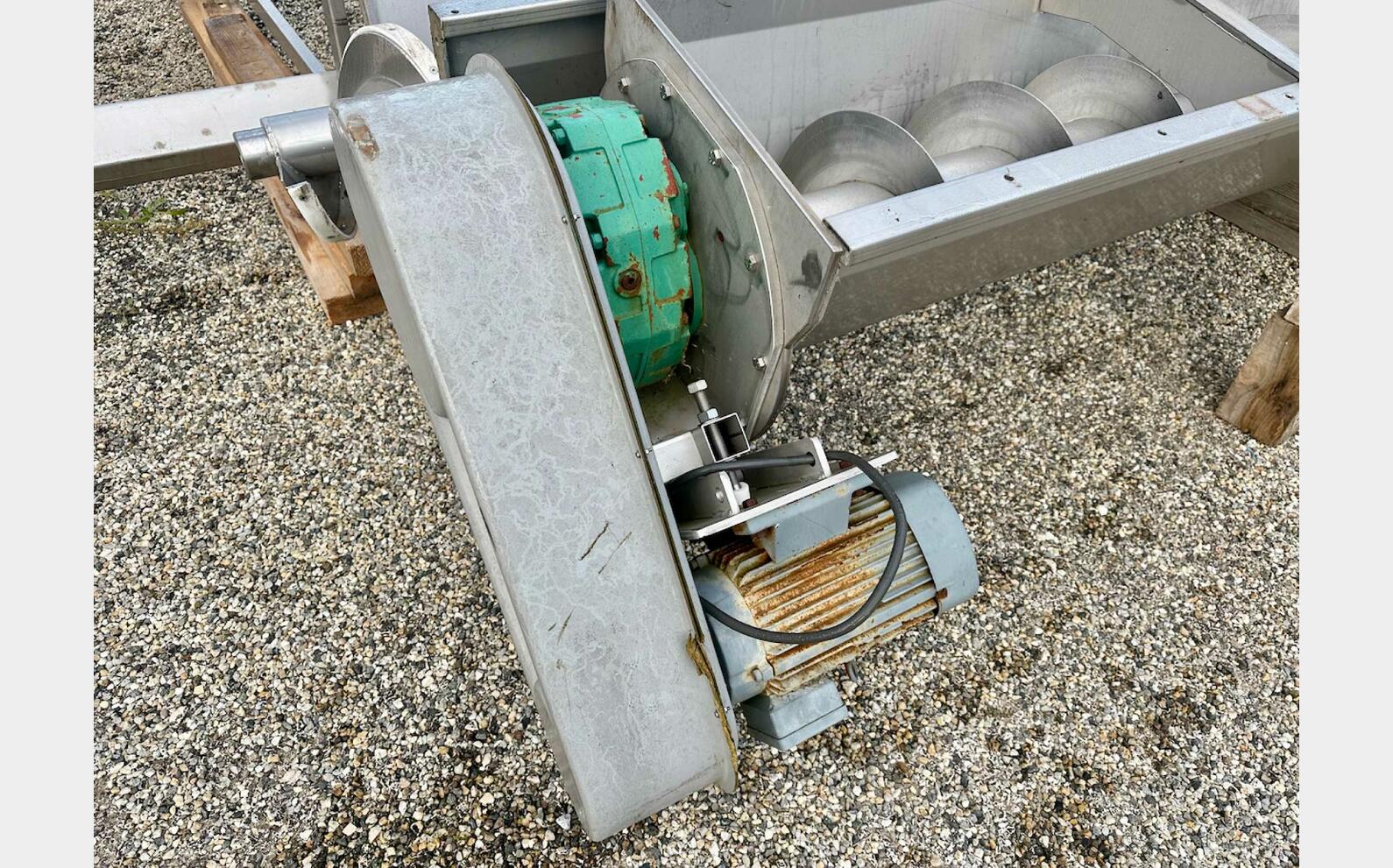 Stainless steel auger &empty; 300 20 meters