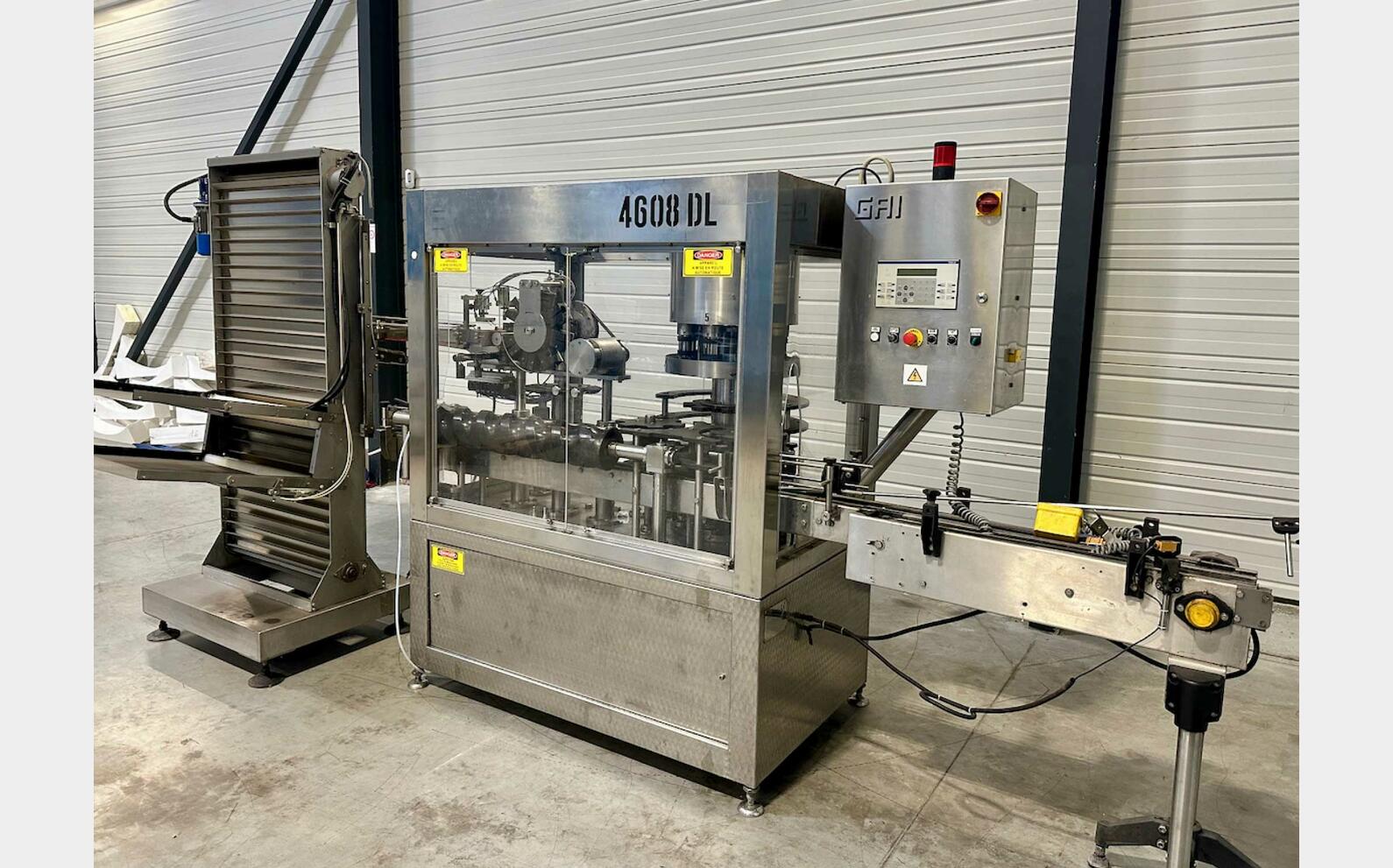 Capsuleuse 4608 DL 6000 bouteilles/heure GAI