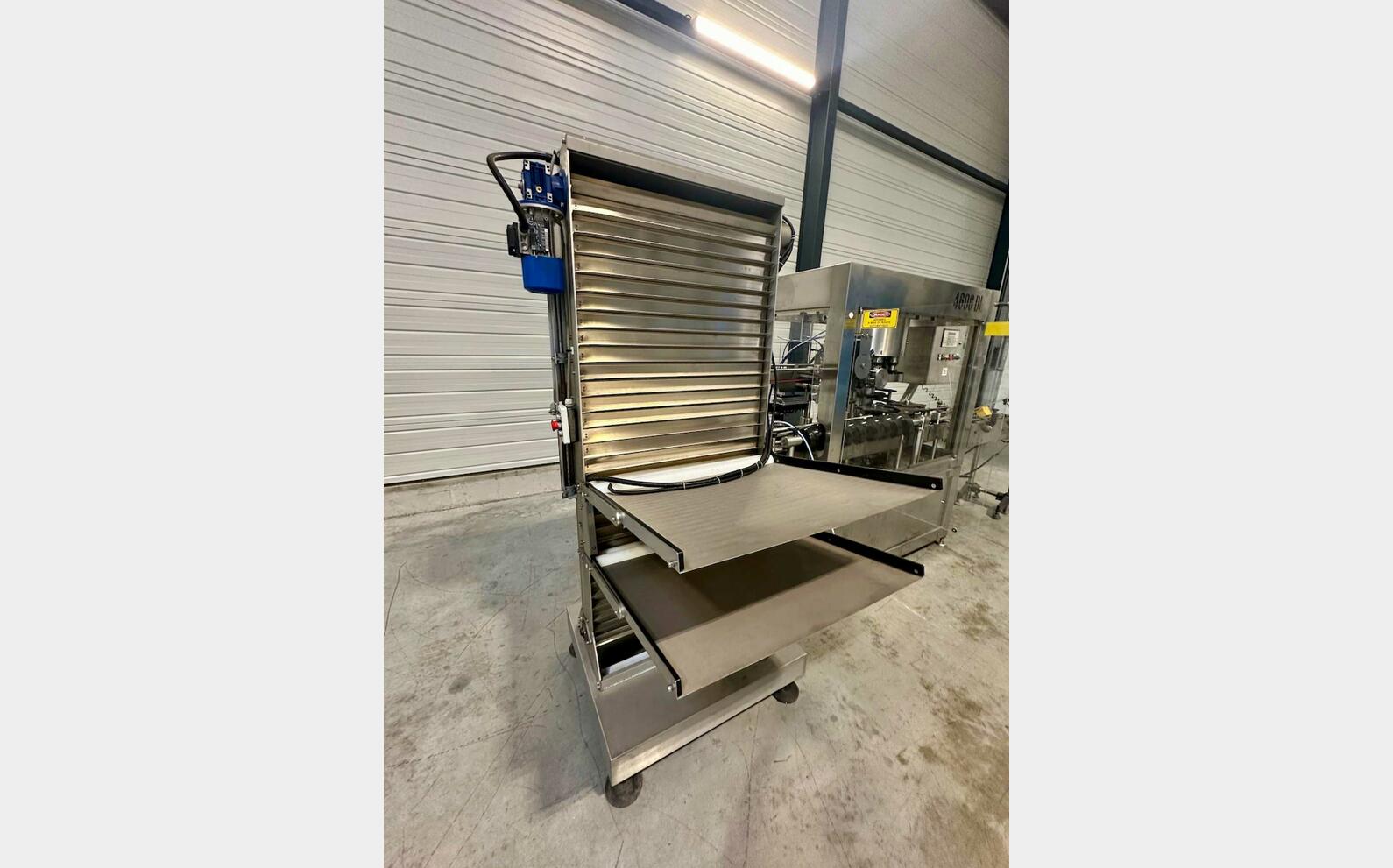 Capping and crimping machine 6000 bouteilles/heure GAI