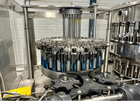 MONOBLOC rin&ccedil;age tirage bouchage 8 000 bouteilles / heure GAI