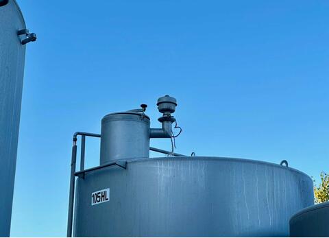 Cuve inox 304 - Ferm&eacute;e - Sur pieds 105 HL (10 500 litres) ARSILAC