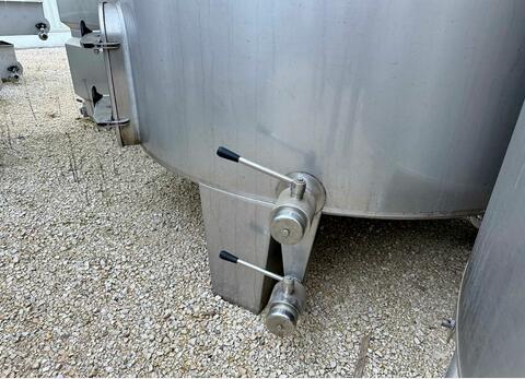 Cuve inox 304 - Ferm&eacute;e - Sur pieds 105 HL (10 500 litres) ARSILAC