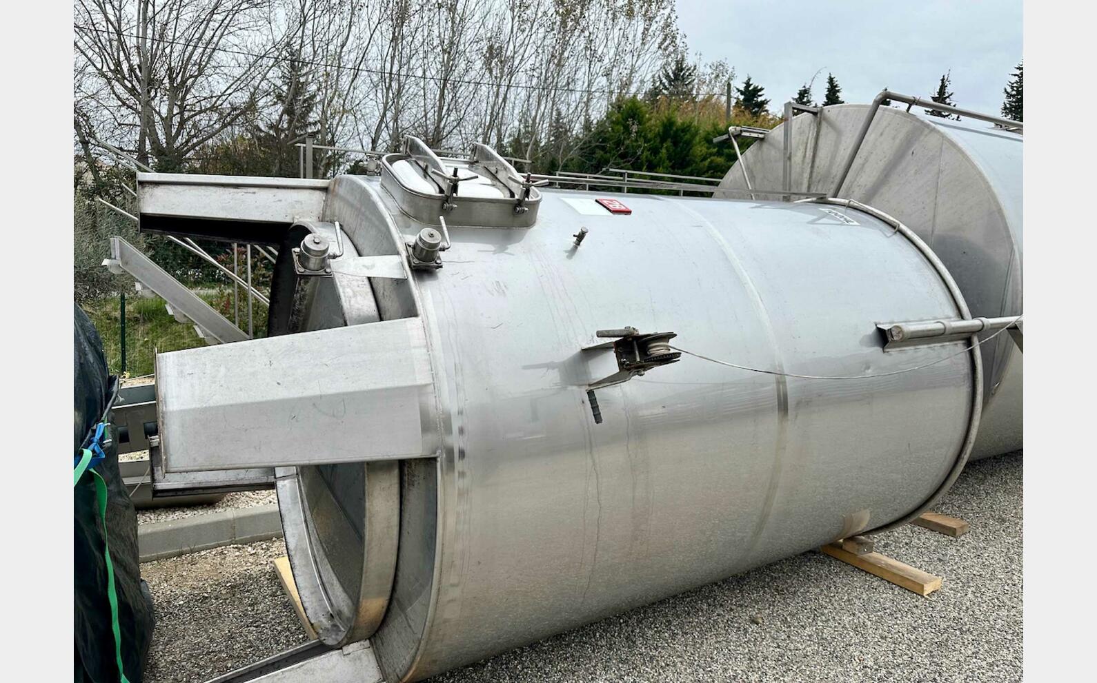 Cuve inox 304 - Chapeau flottant 100 HL (10 000 litres) ARSILAC
