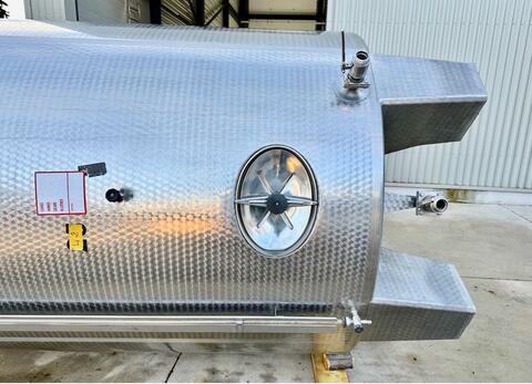  Sts tank - On legs 100 HL (10,000 litres)