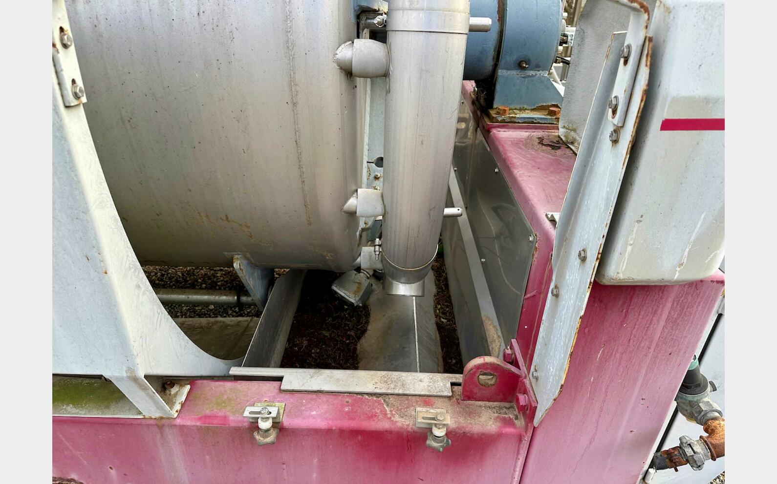 Press - RPZ 80 80 HL (8,000 litres) BUCHER