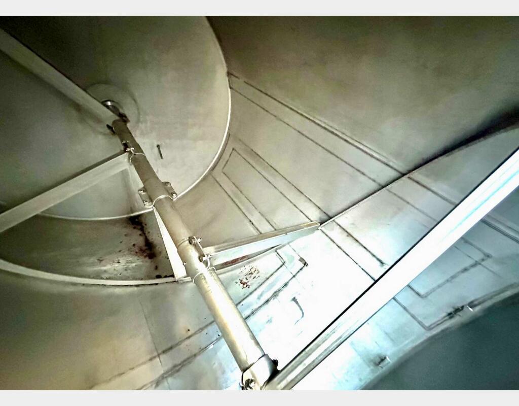 Stainless steel tank - Horizontal