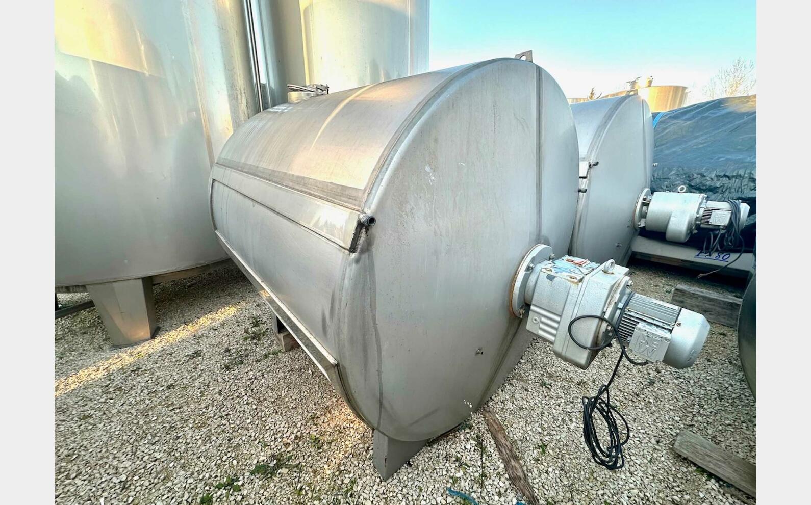 Ss tank - Horizontal 50 HL (5,000 litres)