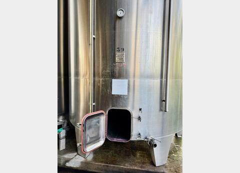 Cuve inox 304 - Ferm&eacute;e 300 HL (30 000 litres)