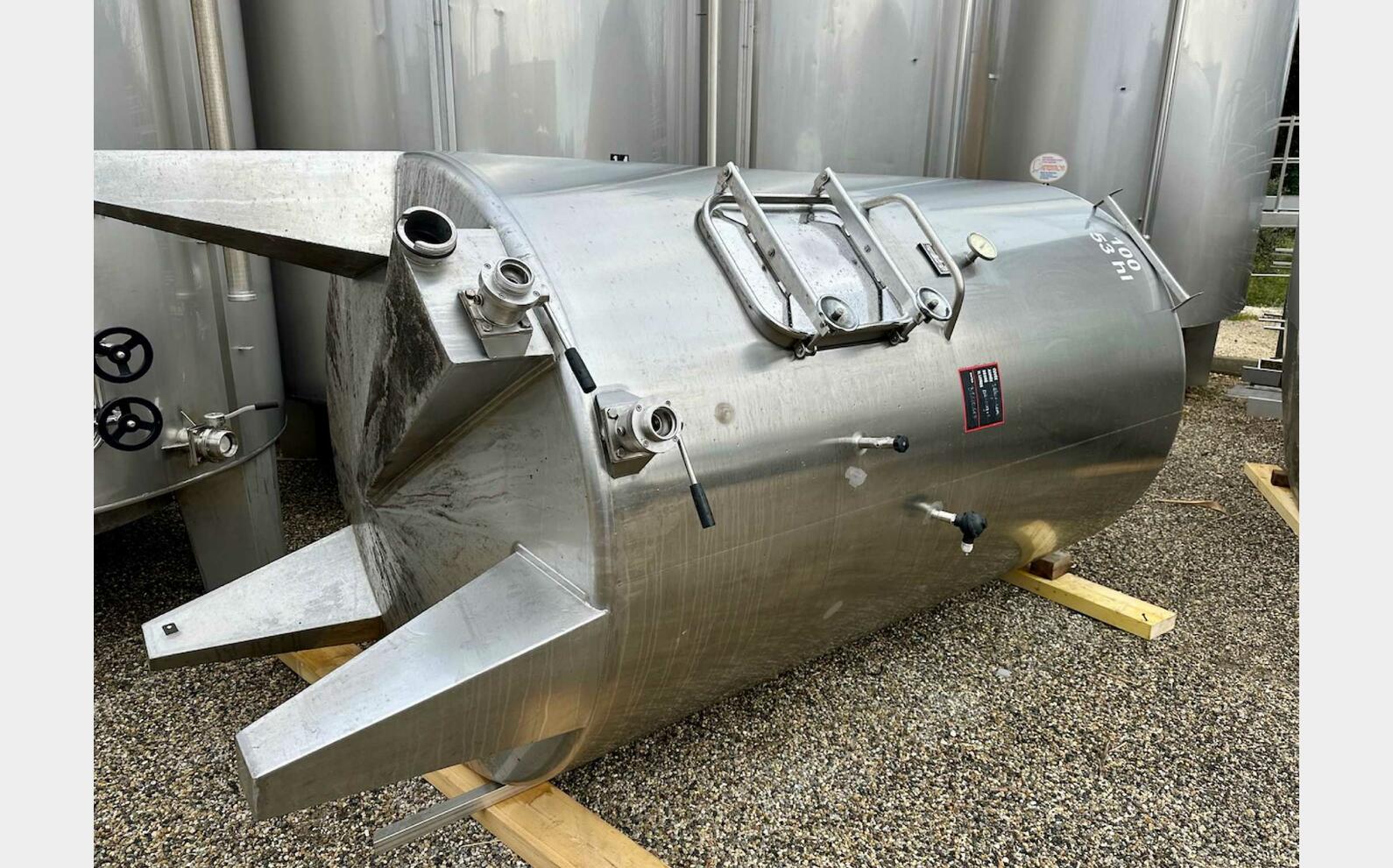 Cuve inox - Fond conique 53 HL (5 300 litres) AGRIFOY