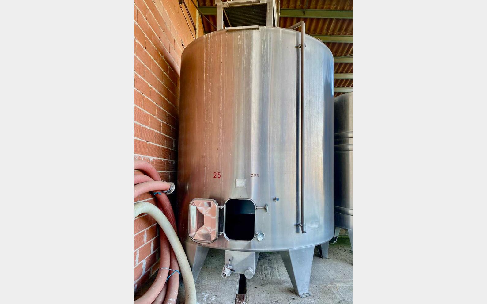 Ss tank - Conical bottom 209 HL (20,900 litres) LEJEUNE