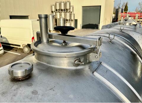 Cuve inox - Horizontale 77 HL (7 700 litres)