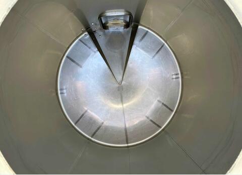 Ss tank - Conical bottom 55.7 HL (5,570 litres) DABRIGEON