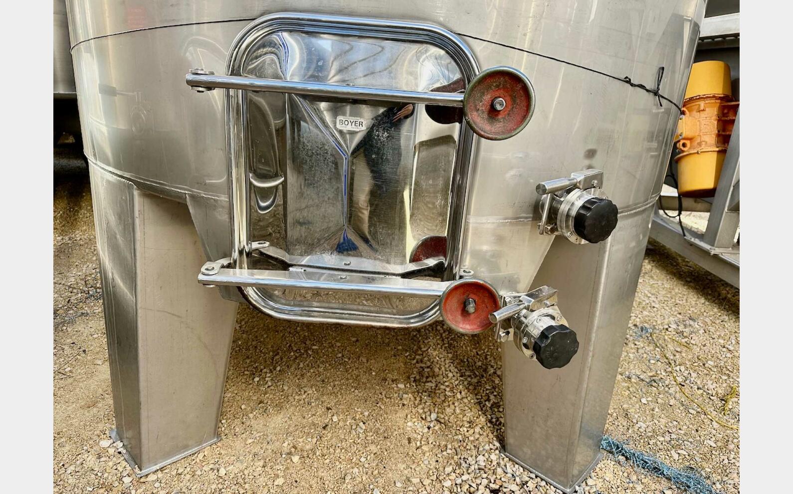 Ss tank - Conical bottom 55.7 HL (5,570 litres) DABRIGEON