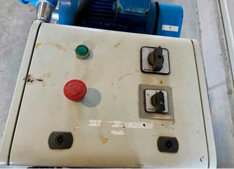 Stainless steel piston pump