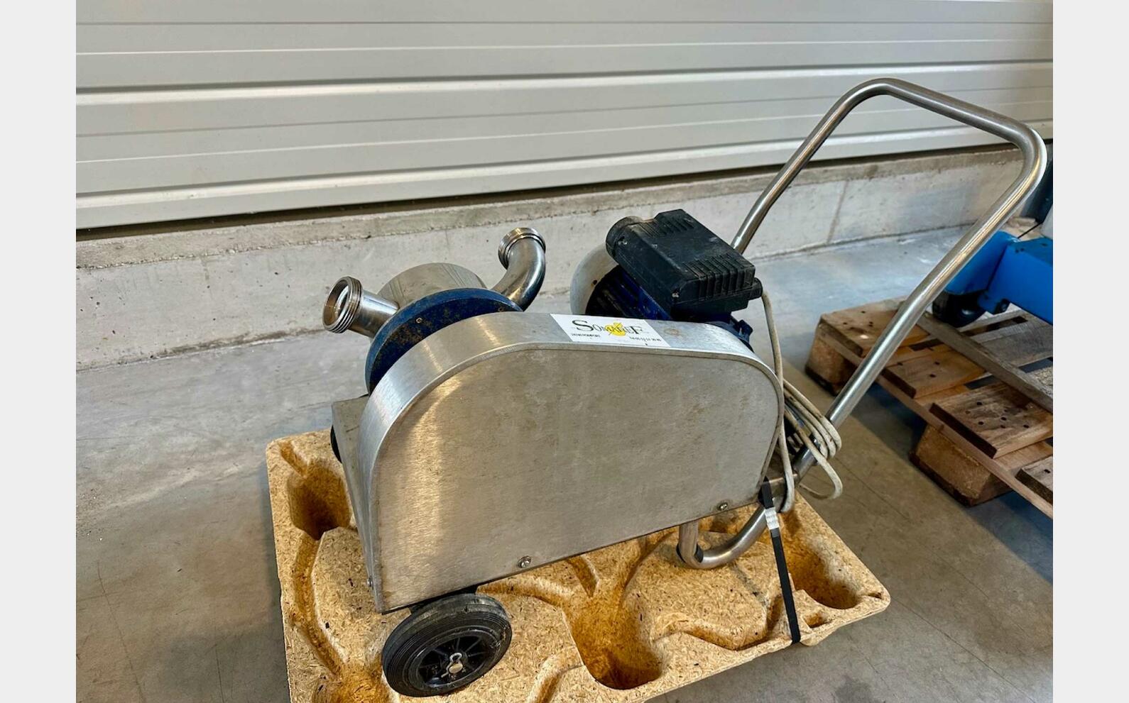 Stainless steel pump 80 to 150 HL/h