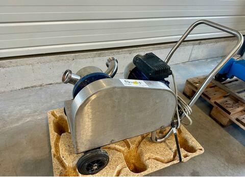 Stainless steel pump 80 to 150 HL/h