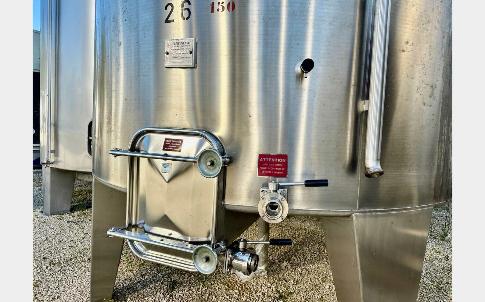 Cuve inox - Fond conique 150 HL (15 000 litres) LEJEUNE
