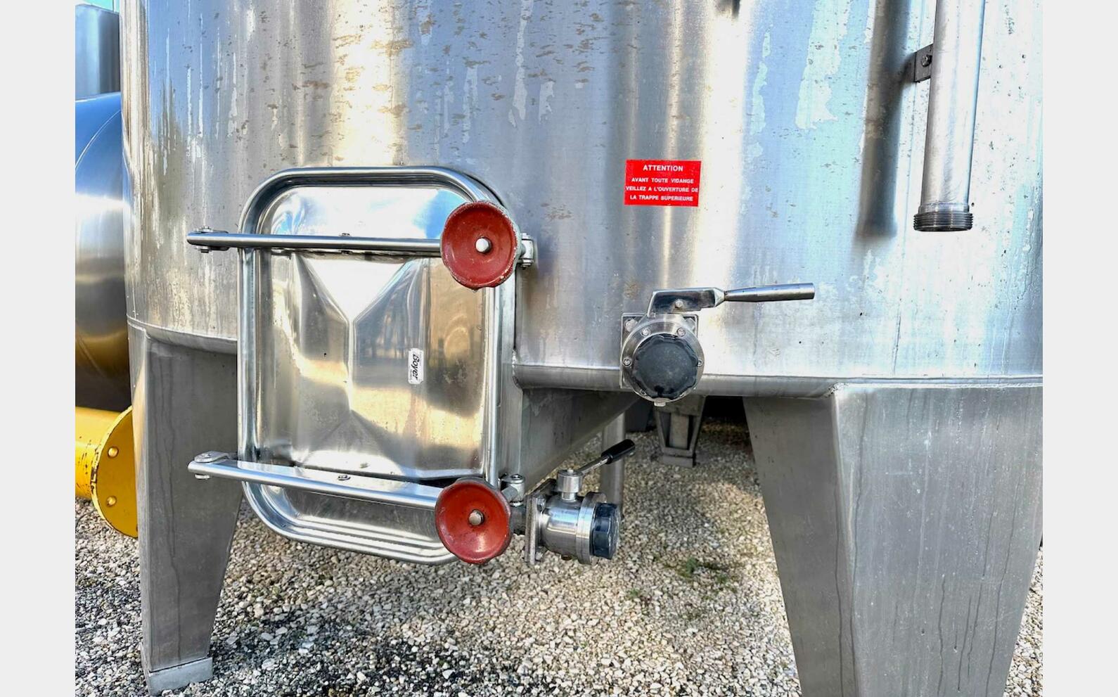 Ss tank - Conical bottom 208.33 HL (20,833 litres) LEJEUNE