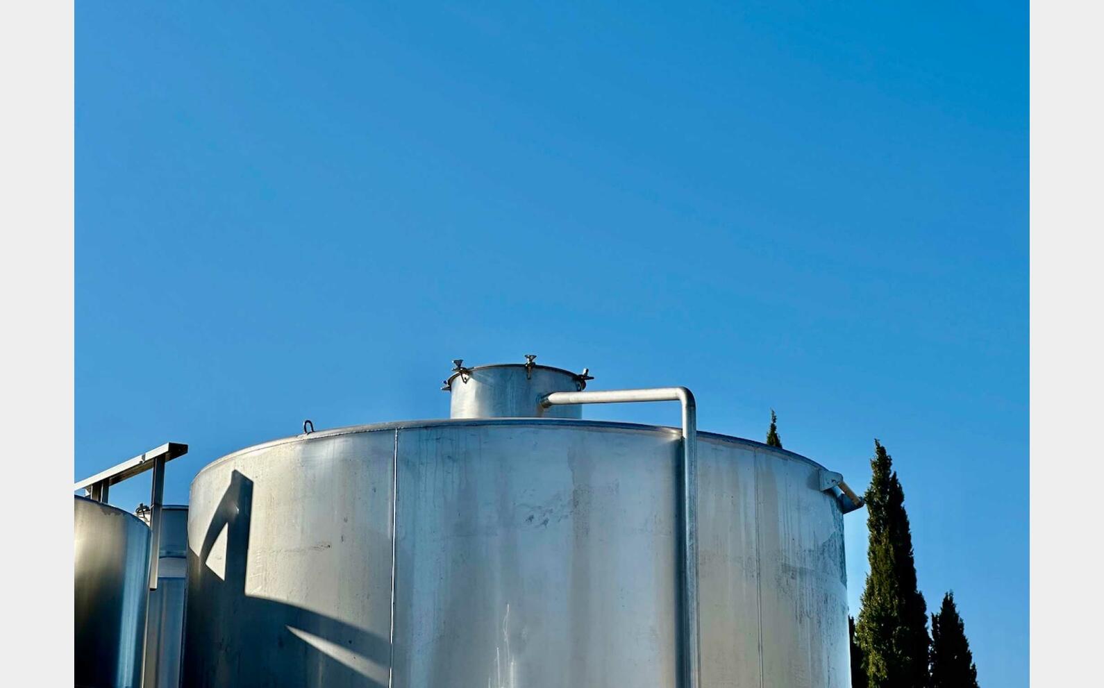 Ss tank - Conical bottom 211.10 HL (21,110 litres) DABRIGEON