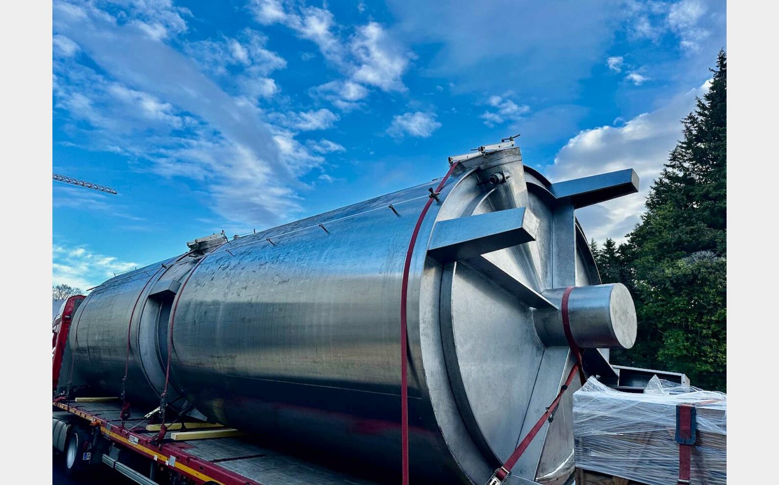 Ss tank - Conical bottom 300 HL (30,000 litres) LAGOUARDE