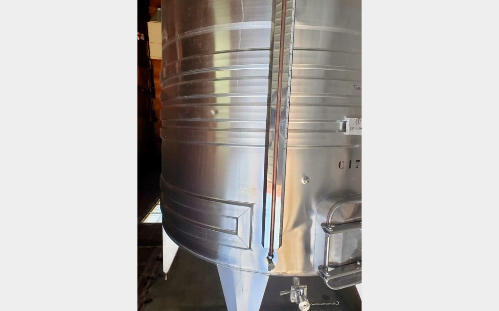 304 ss tank - Cooling coil 100 HL (10,000 litres)