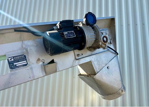 Cleated belt elevator 5.60 M (5 600 mm)