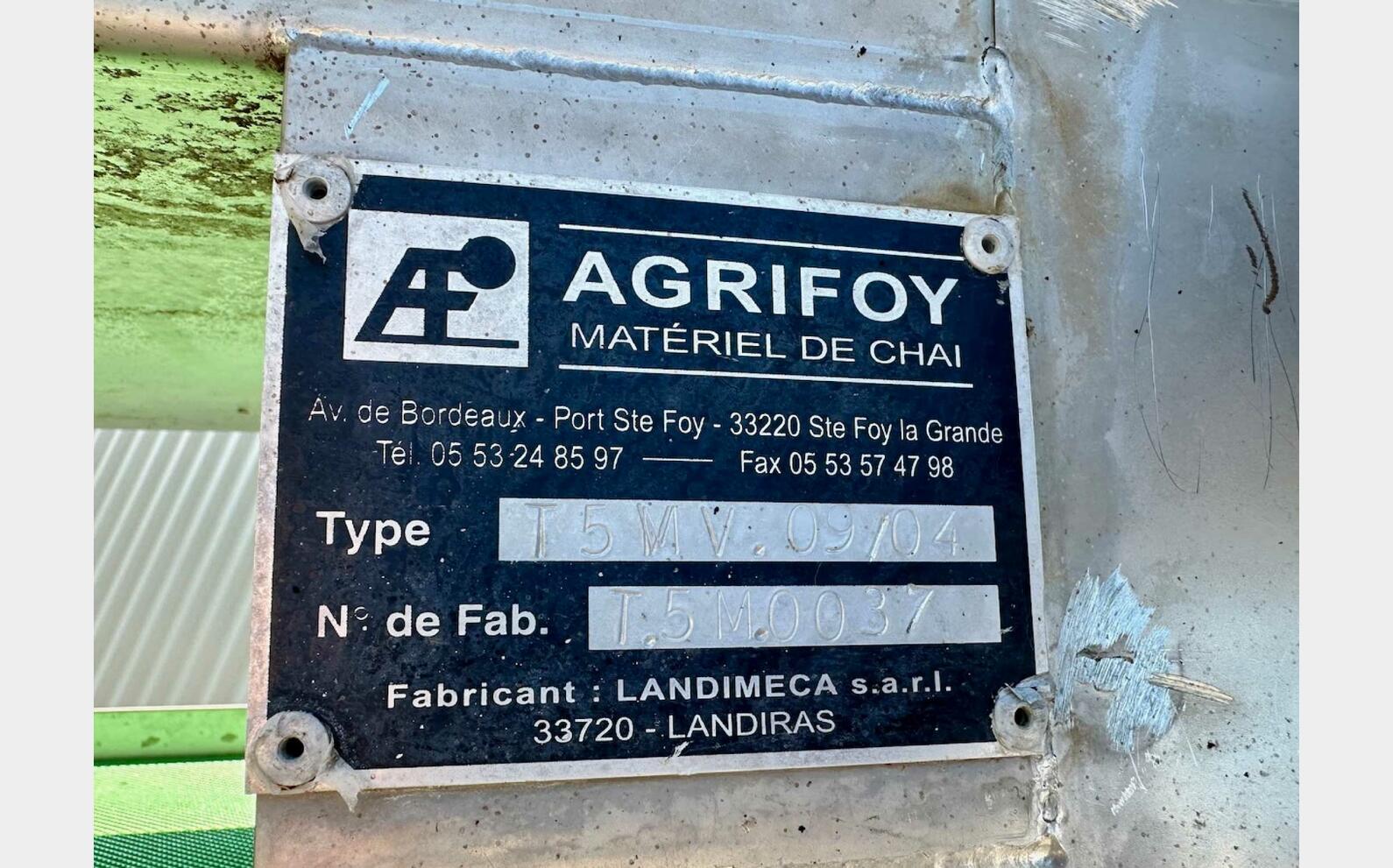 Convoyeur &eacute;l&eacute;vateur &agrave; tasseaux 5.60 M (5 600 mm)