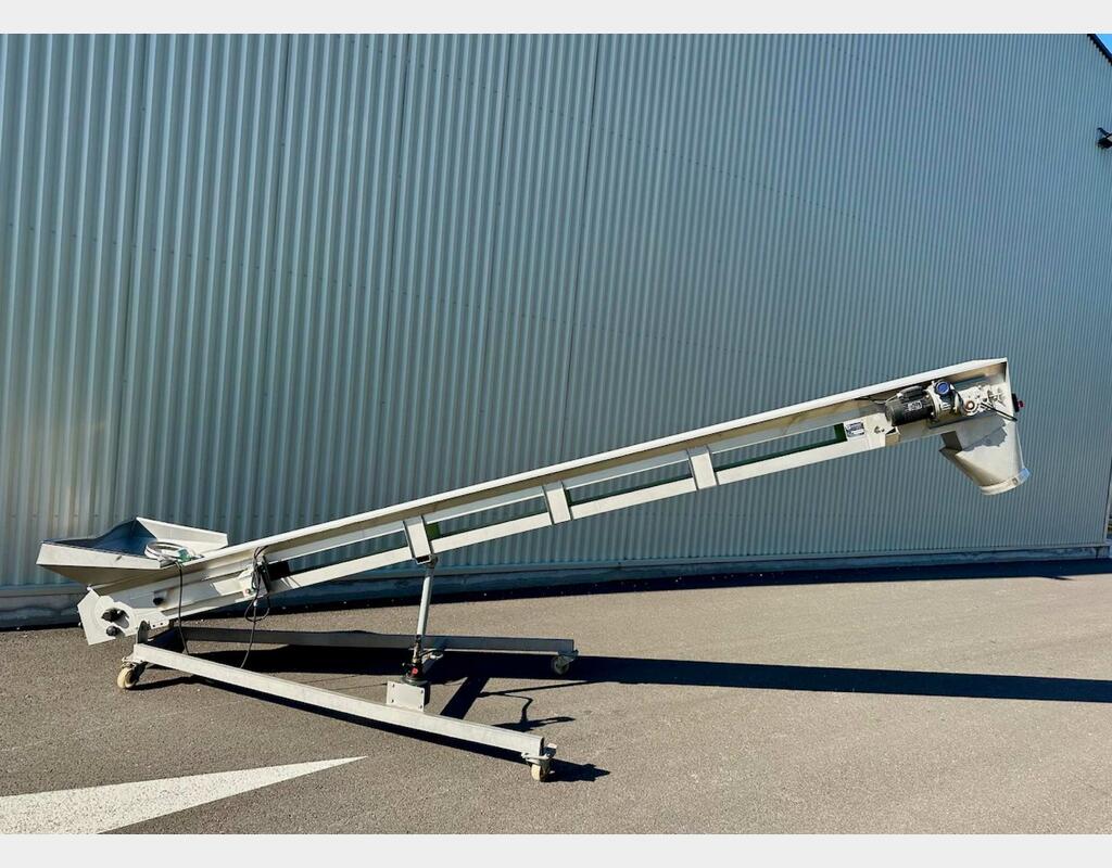 Cleat conveyor - 5.60 M (5 600 mm)